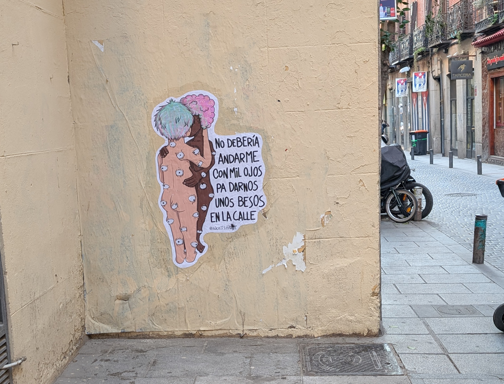 Andarse con mil ojos - Madrid
